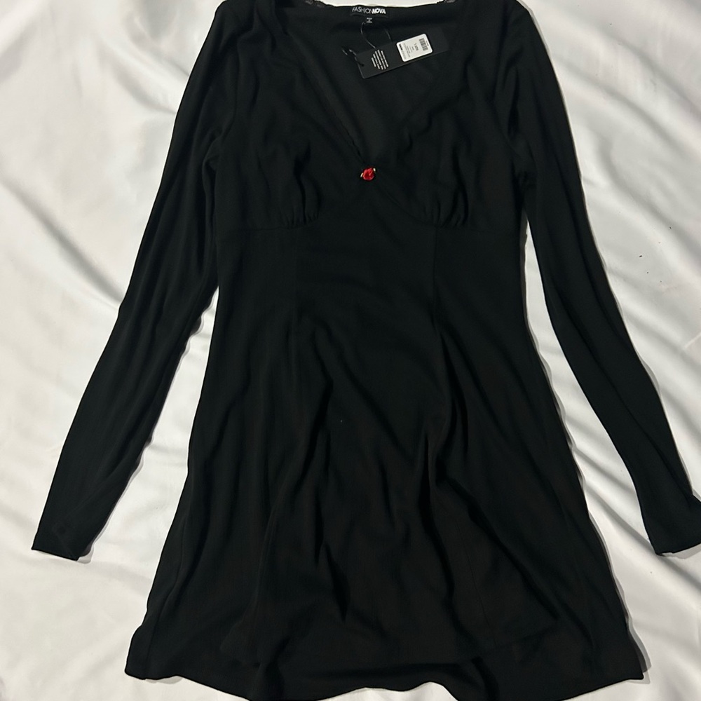 Fashion Nova Black Long Sleeve Dress with Red Accent